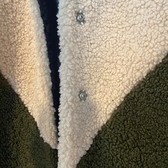 J Crew Women's Navy Ivory Olive Colorblock Sherpa Coat Medium K3106 ($36… - Picture 9 of 9